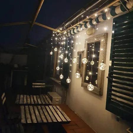 Hola Apartment *